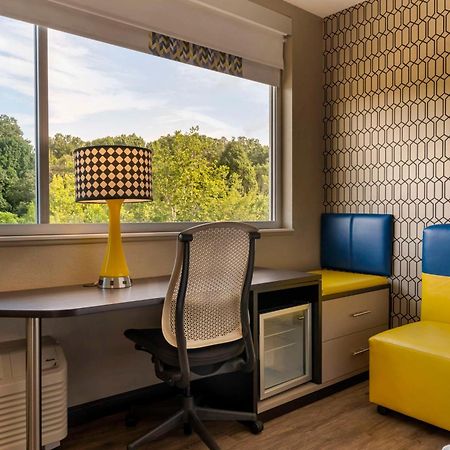 Glo Hotel Asheville-Blue Ridge Parkway Eksteriør billede