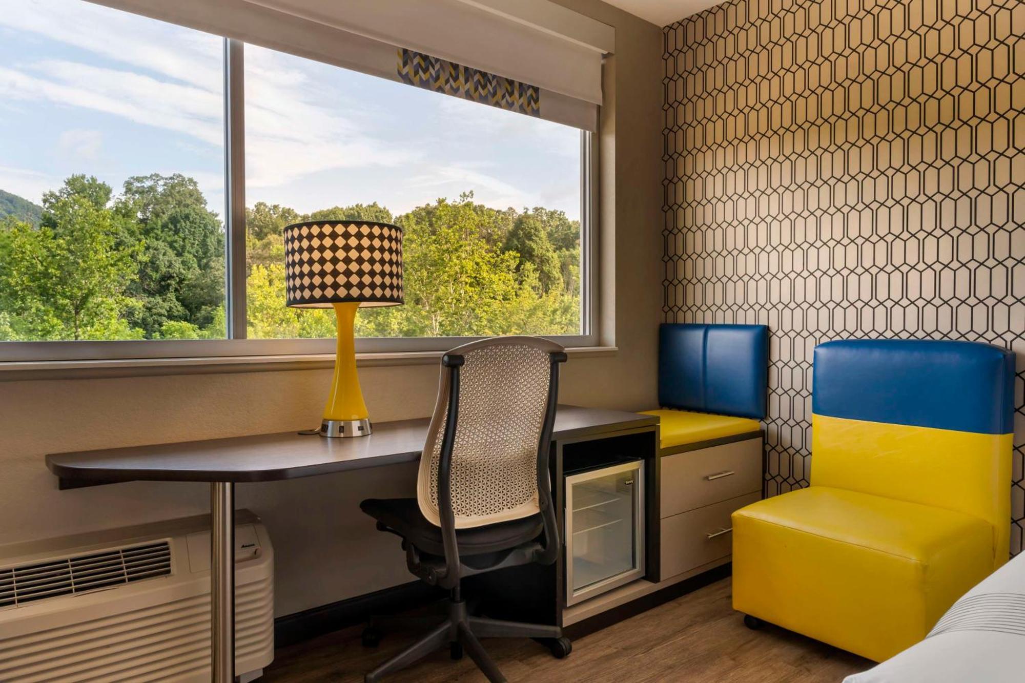 Glo Hotel Asheville-Blue Ridge Parkway Eksteriør billede